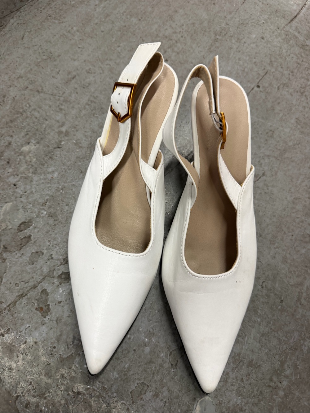 Women's White Pointed Slingback heels